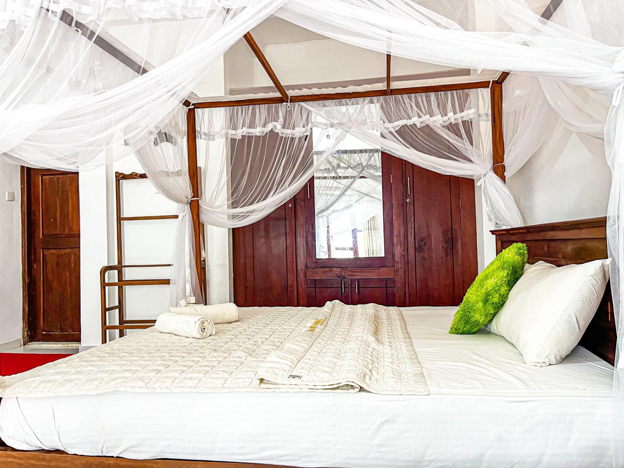 Galle Camellia Exterior foto